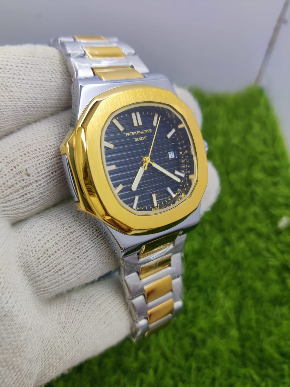 Patek Philippe Nautilus Style Watch – Two-Tone Gold Silver Blue Dial