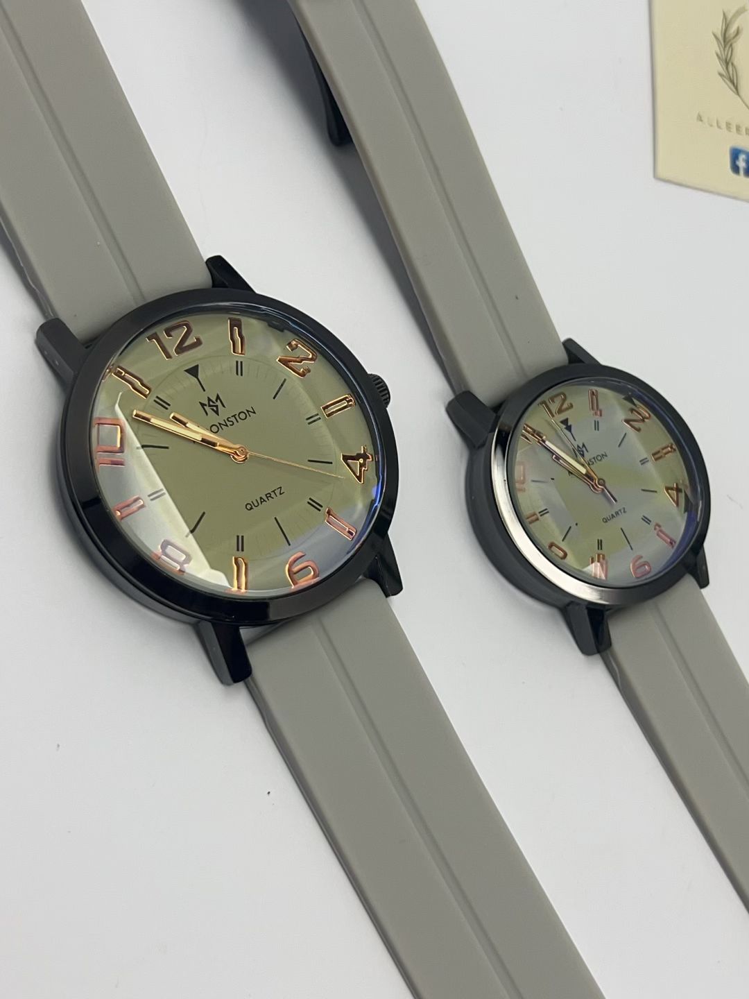 Magnetic Strap Couple Watch Set – Maroon Purple